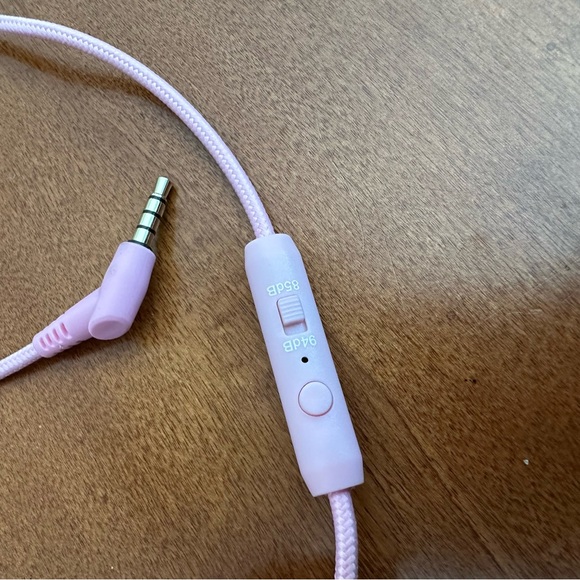 New Bee Girls Youth Headphones Pink - Picture 3 of 3